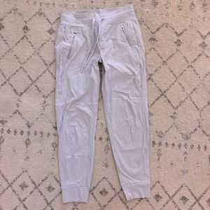 NWOTS Athleta Trekkie North Joggers